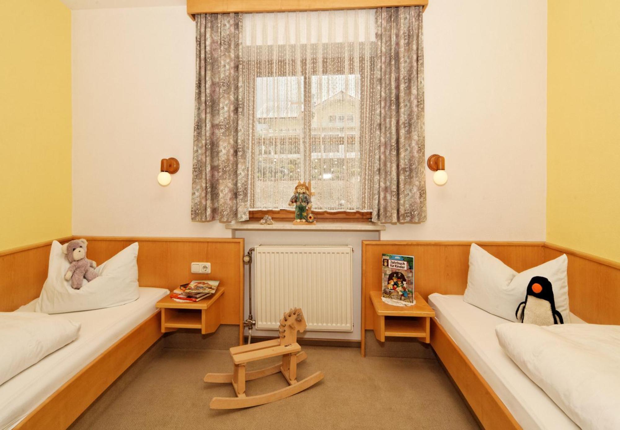 Landhaus Maria Bed&Breakfast Hotell Regen Exteriör bild